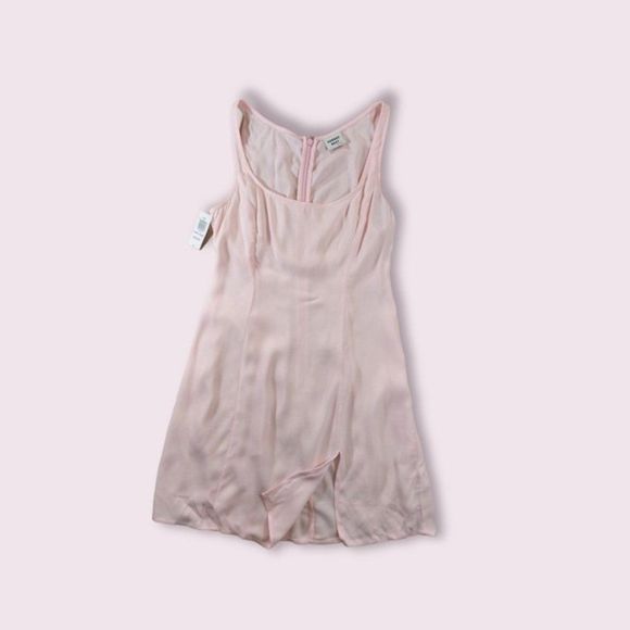 𝅺*NWT* Sunday Best Aritzia pink Honey Ryder Mini shift dress - Picture 2 of 13
